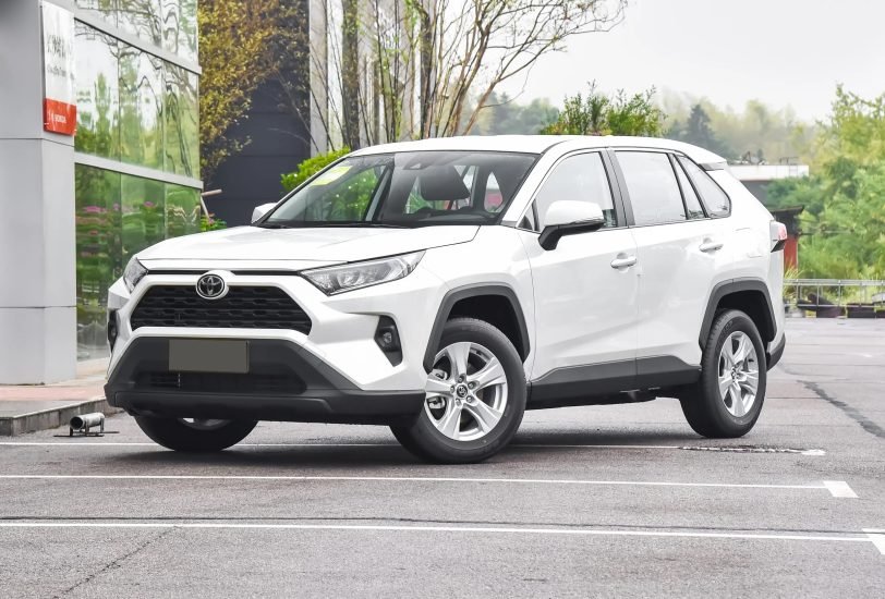 TOYOTA RAV4 1