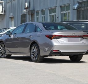 Toyota Avalon 4