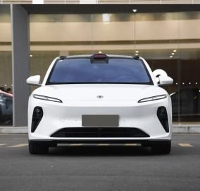 NIO ET5‌ 2